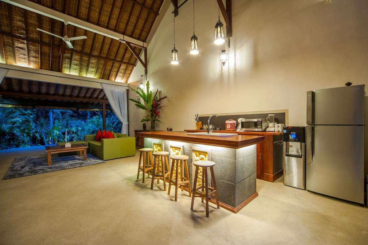 Luxury 3Br Infinity Jungle View Aashaya Villa Ubud Экстерьер фото