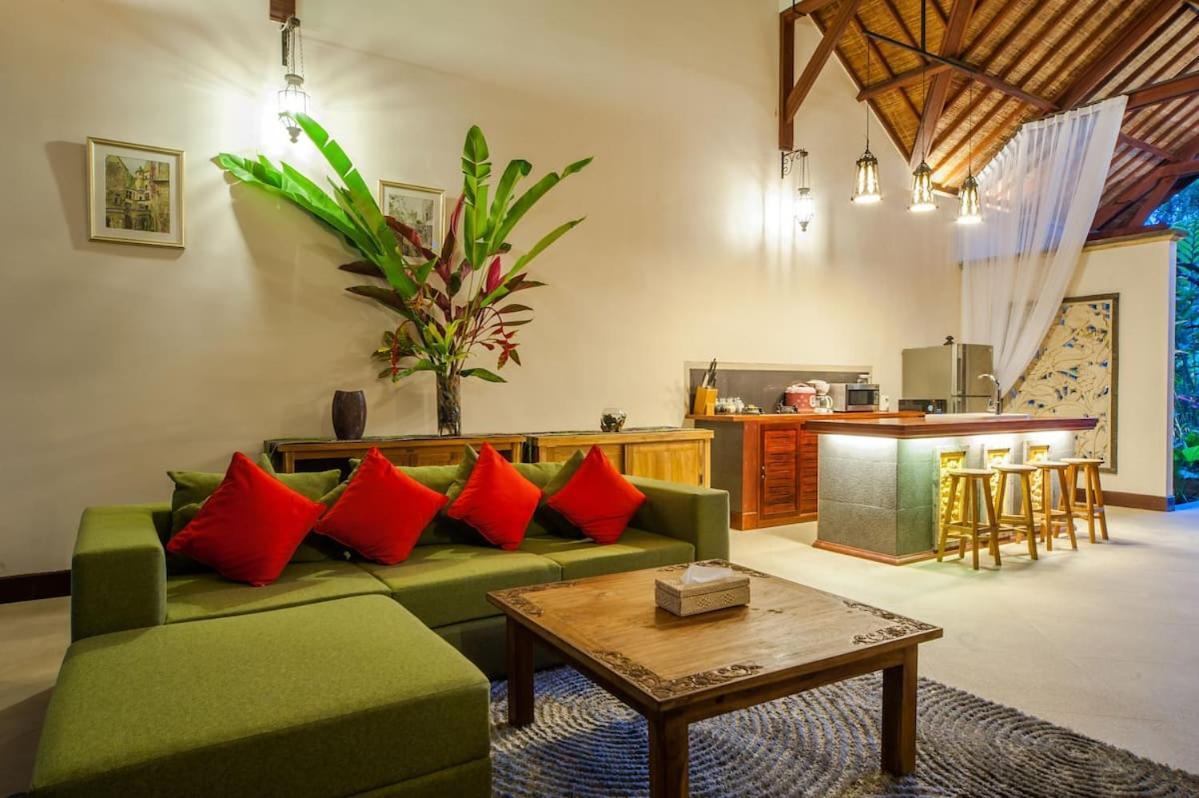 Luxury 3Br Infinity Jungle View Aashaya Villa Ubud Экстерьер фото